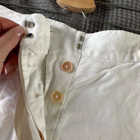 Aritzia Wilfred Allegra Shorts Size 4. - Picture 5 of 5